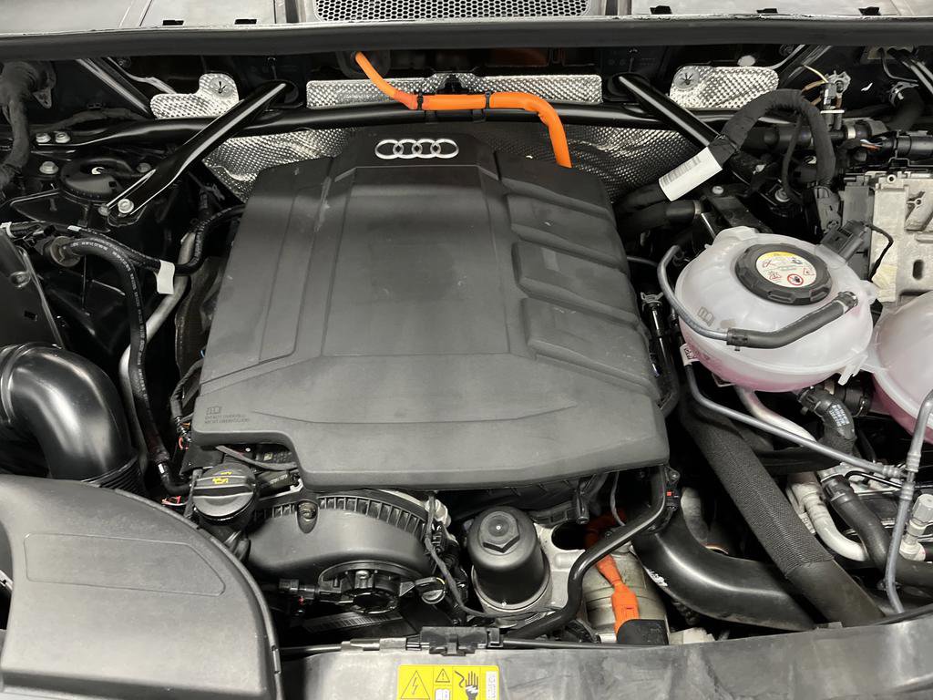 Used 2023 Audi Q5 e Premium Plus w/ Premium Plus Package image 37