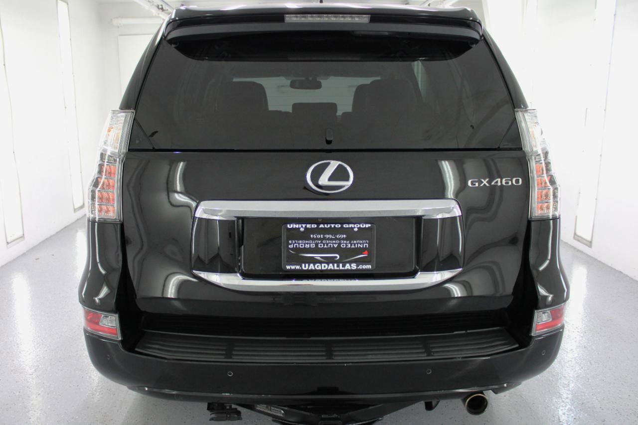 Used 2017 Lexus GX 460 Premium w/ Premium Package image 8
