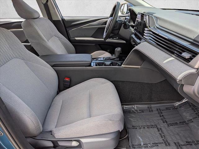 Used 2025 Toyota Camry LE w/ Convenience Package image 20