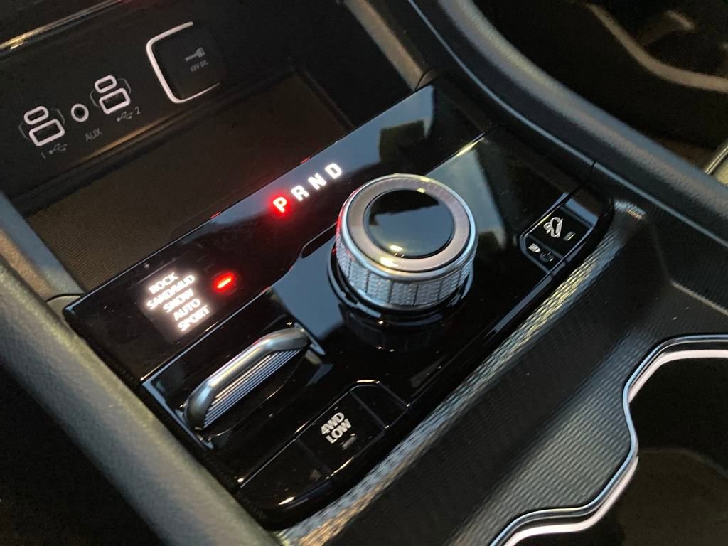 New 2024 Jeep Grand Cherokee Limited 4xe w/ Luxury Tech Group II image 16