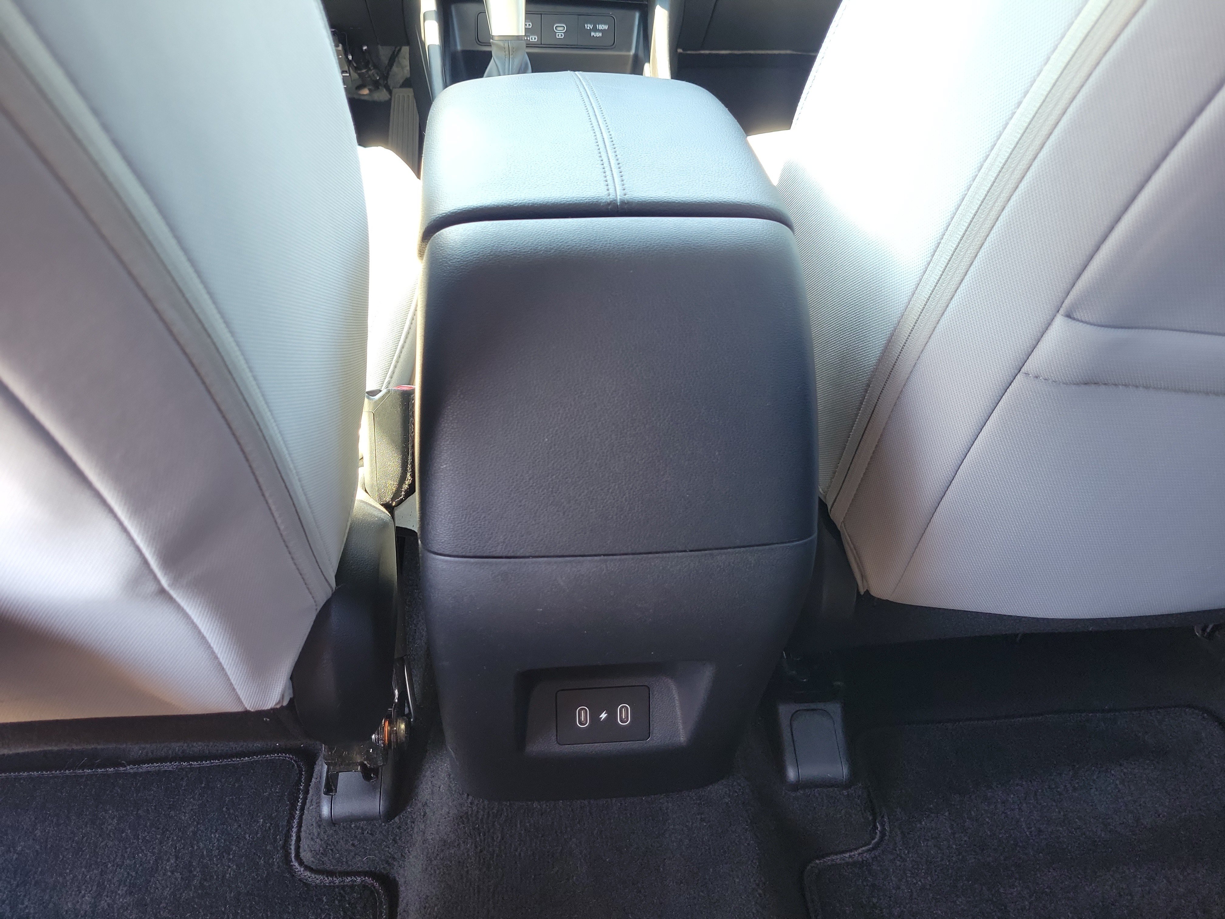 Used 2025 Hyundai Santa Cruz SE AWD/4WD image 10