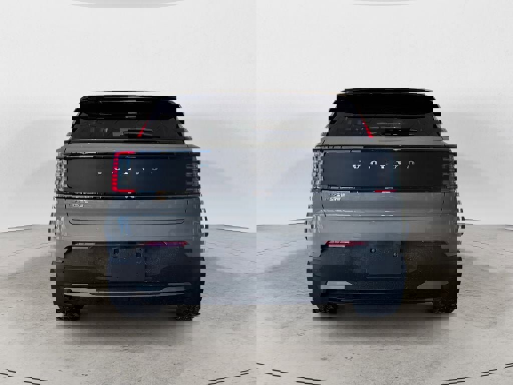 New 2026 Volvo EX30 Cross Country Ultra w/ Protection Package Premier AWD/4WD image 4