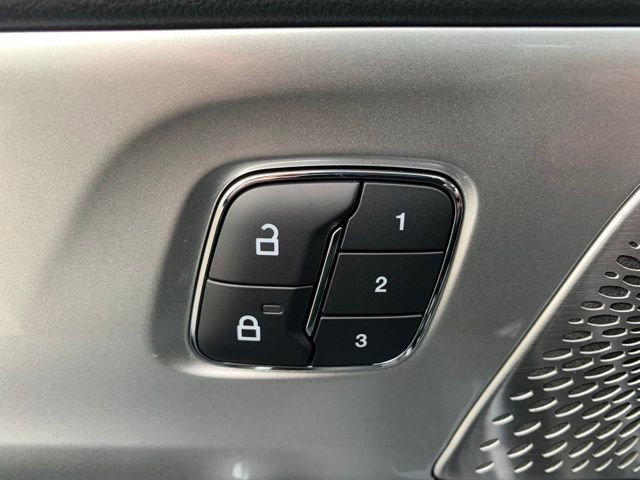 New 2026 Lincoln Nautilus Reserve image 15