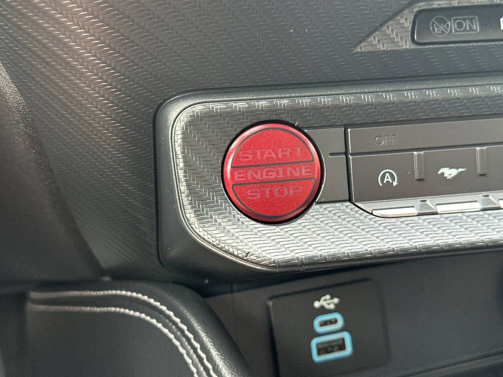 Used 2024 Ford Mustang GT Premium image 25