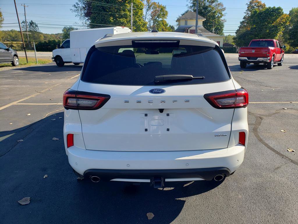Used 2023 Ford Escape ST-Line Select w/ Tech Pack #2 image 6