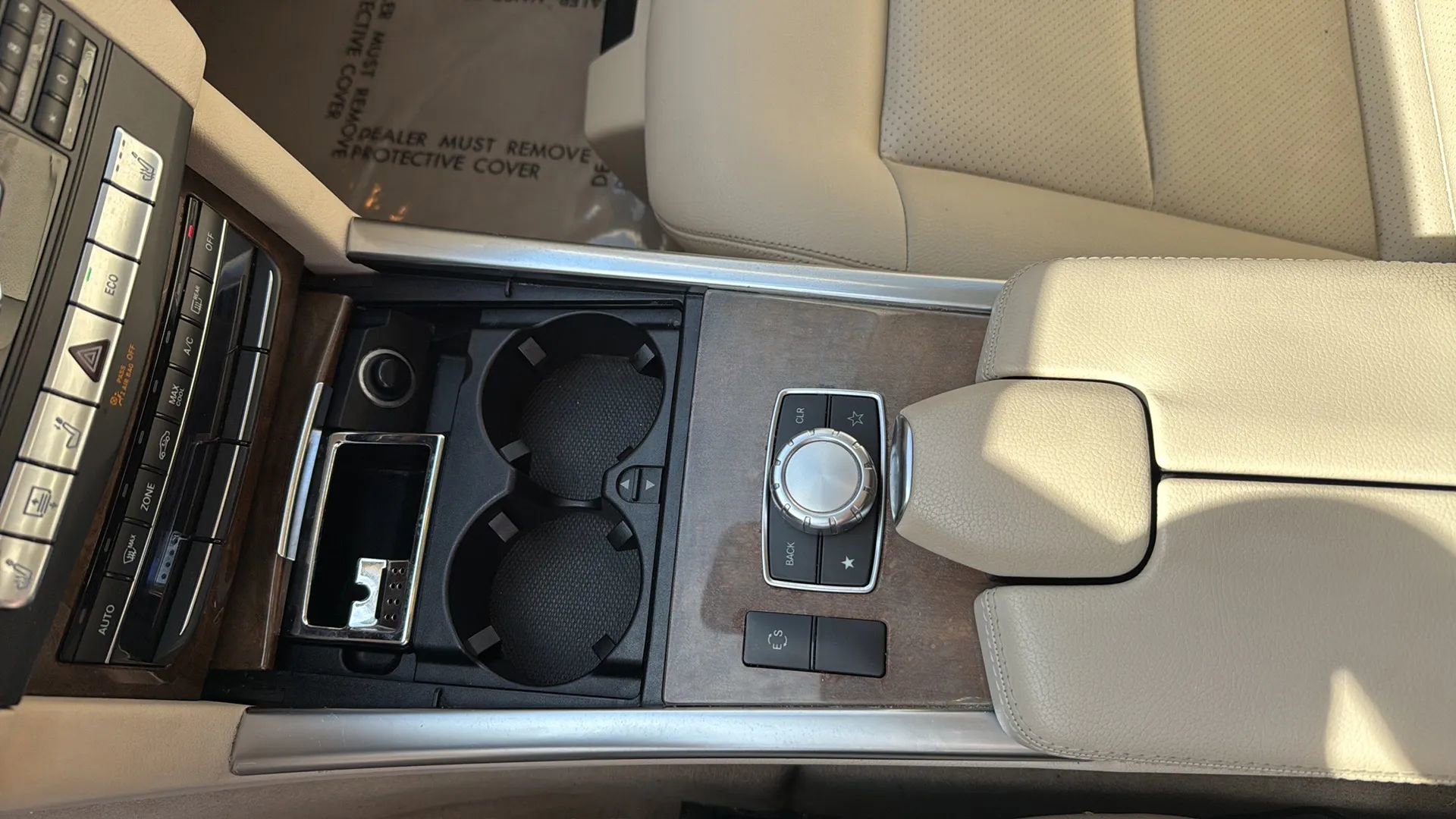 Used 2014 Mercedes-Benz E 350 4MATIC Sedan image 40