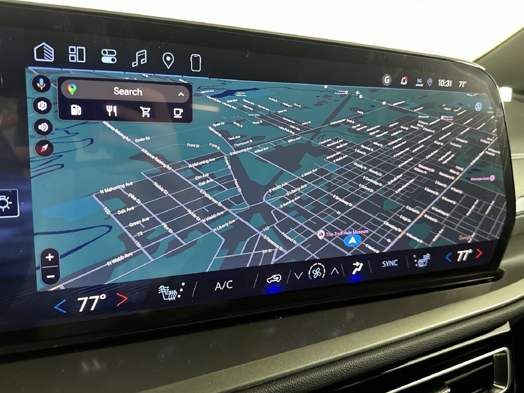 New 2027 Chevrolet Traverse LT AWD/4WD image 15