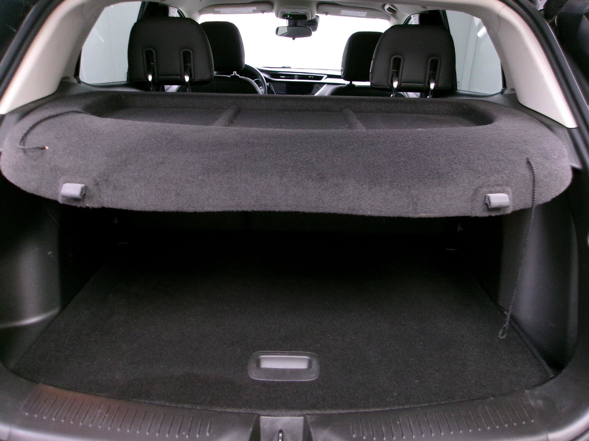 Used 2022 Buick Encore GX Select AWD/4WD image 11