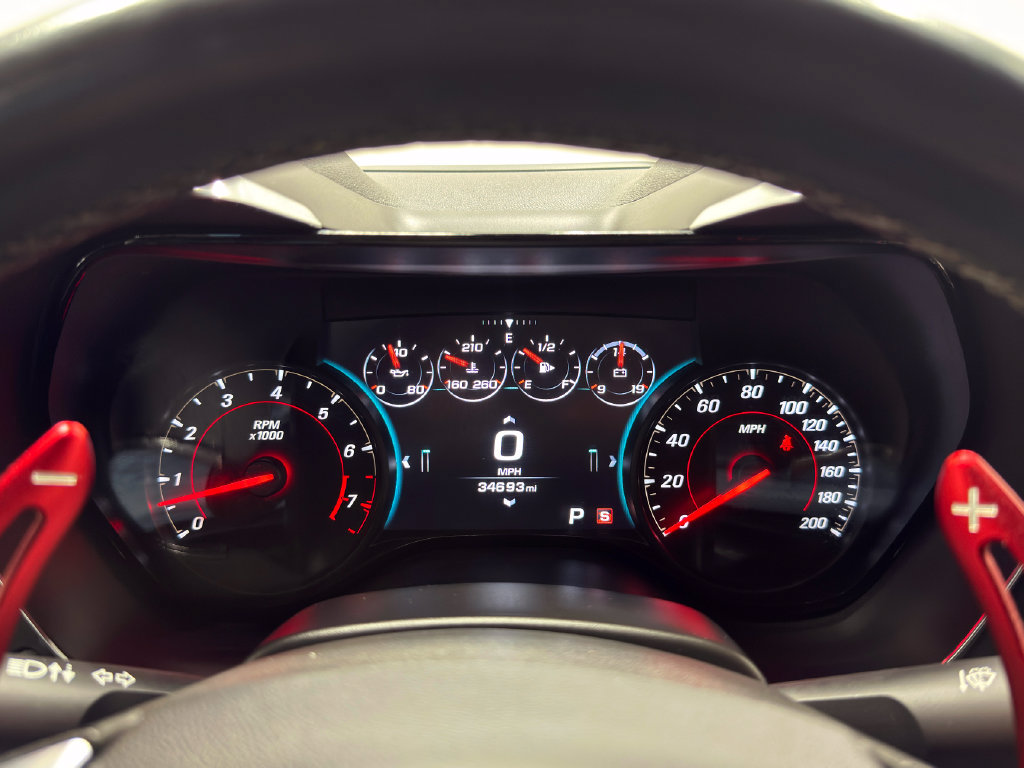 Used 2016 Chevrolet Camaro SS RWD image 25