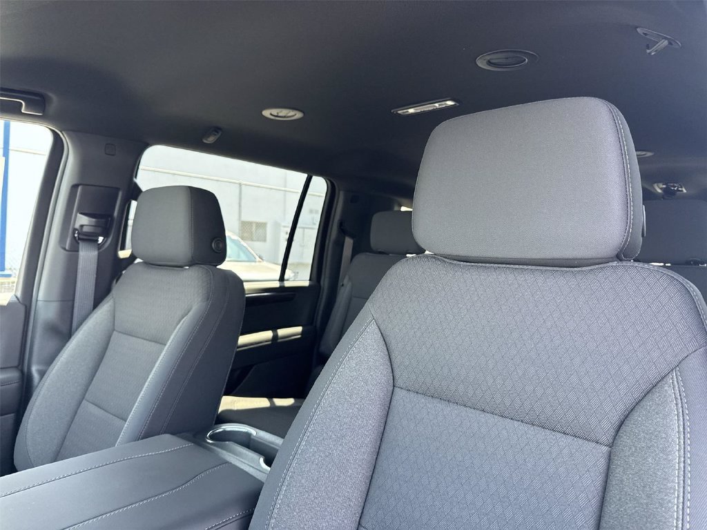 New 2026 Chevrolet Suburban LS RWD image 23