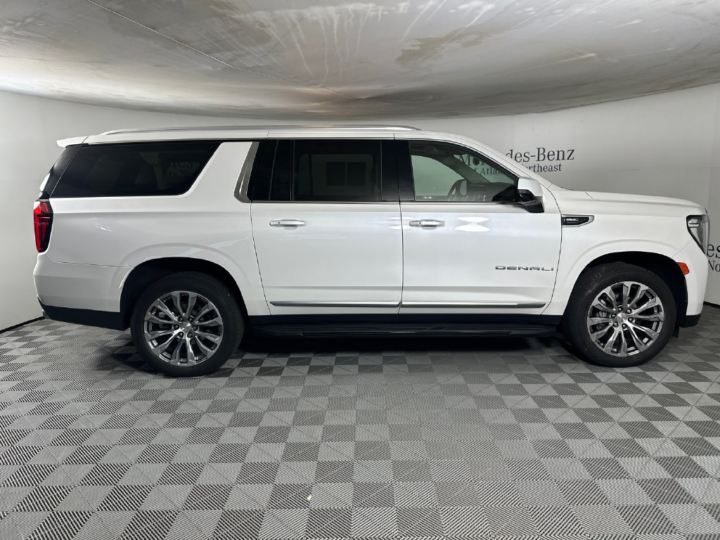 Used 2021 GMC Yukon XL Denali AWD/4WD image 8