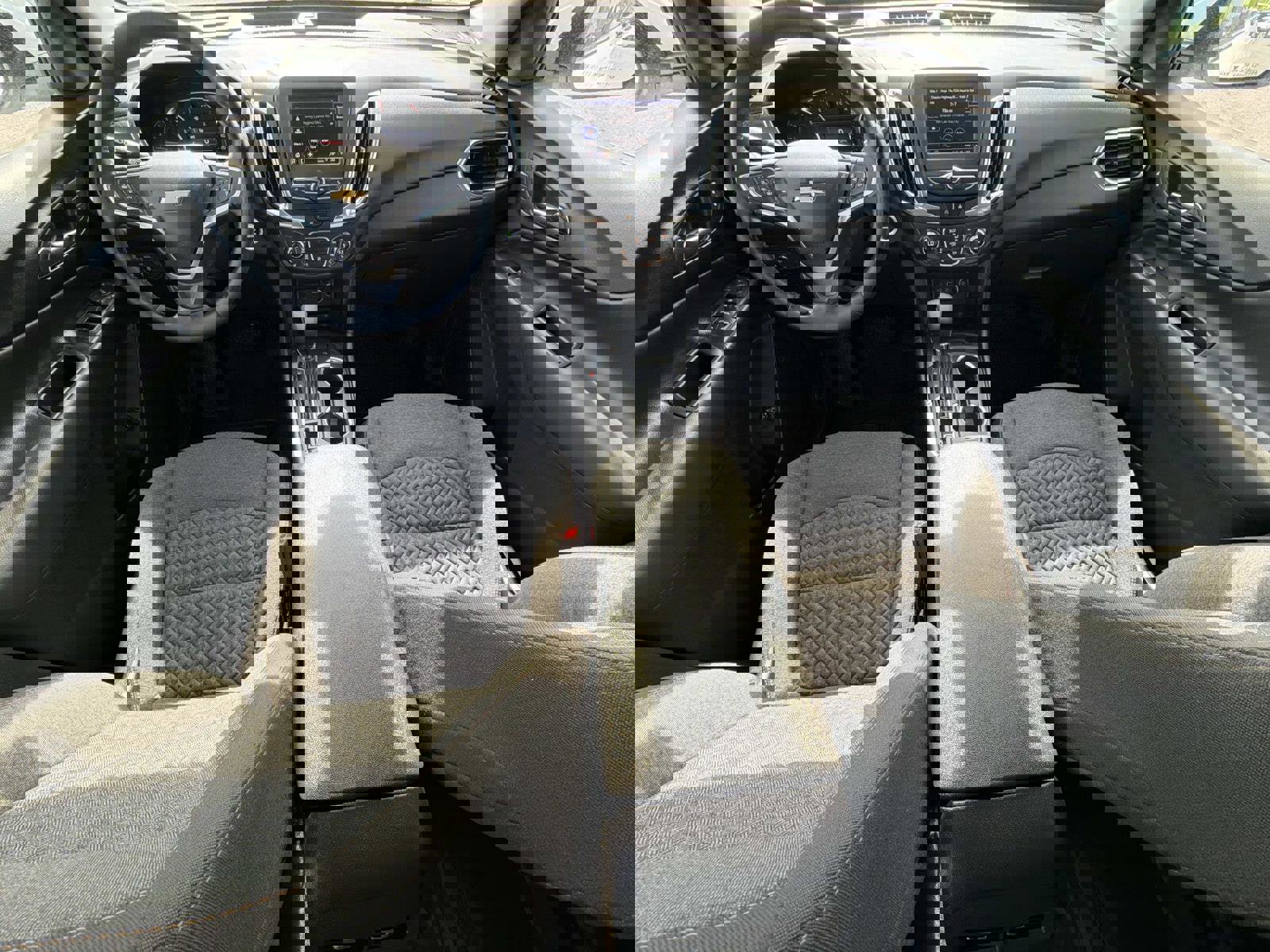 Certified 2023 Chevrolet Equinox LT image 2