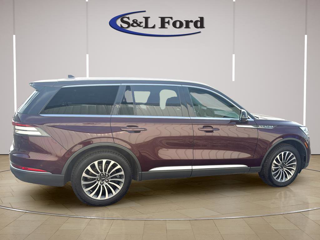 Used 2020 Lincoln Aviator Reserve w/ Equipment Group 201A image 9