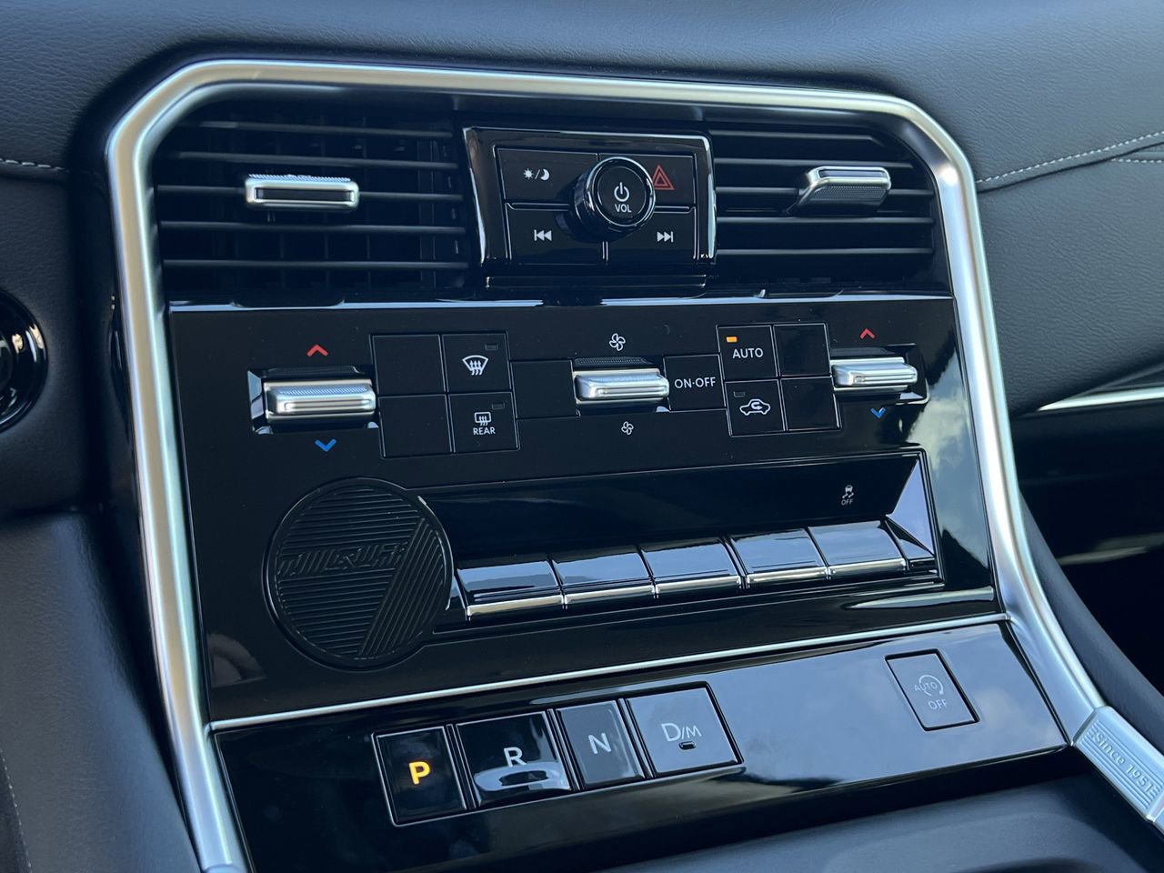 New 2026 Nissan Armada SV RWD image 11