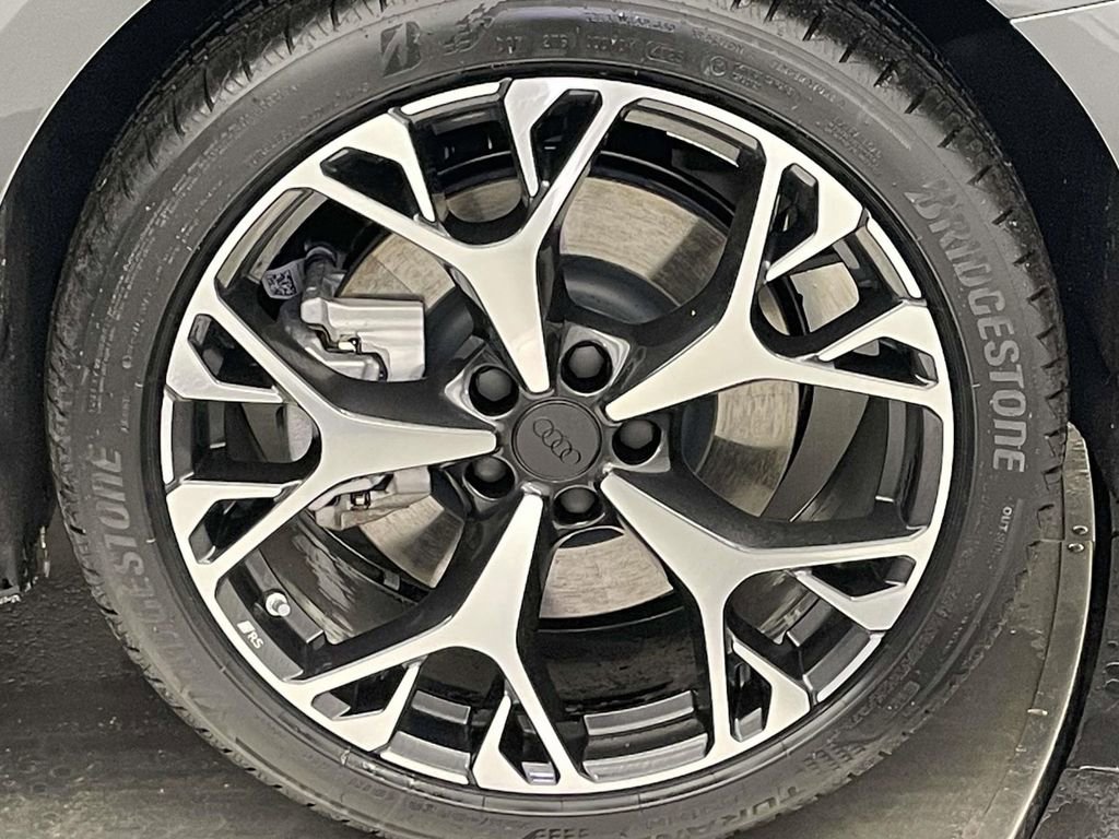 New 2026 Audi A6 Premium Plus image 12