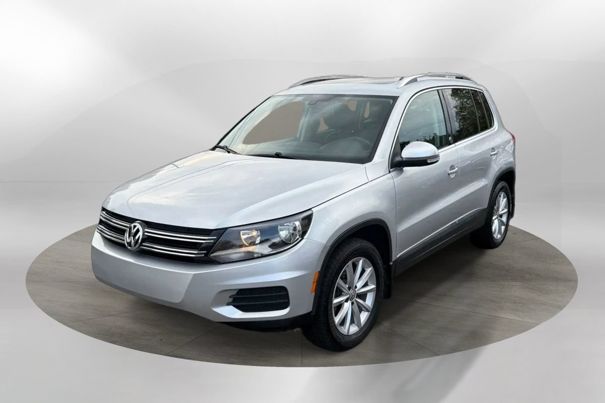 Used 2017 Volkswagen Tiguan Wolfsburg Edition AWD/4WD image 1