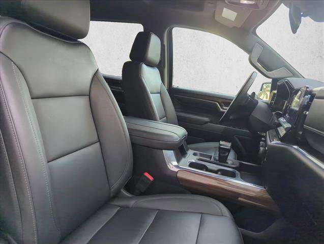 Used 2024 Chevrolet Silverado 1500 LT w/ Leather Package image 24