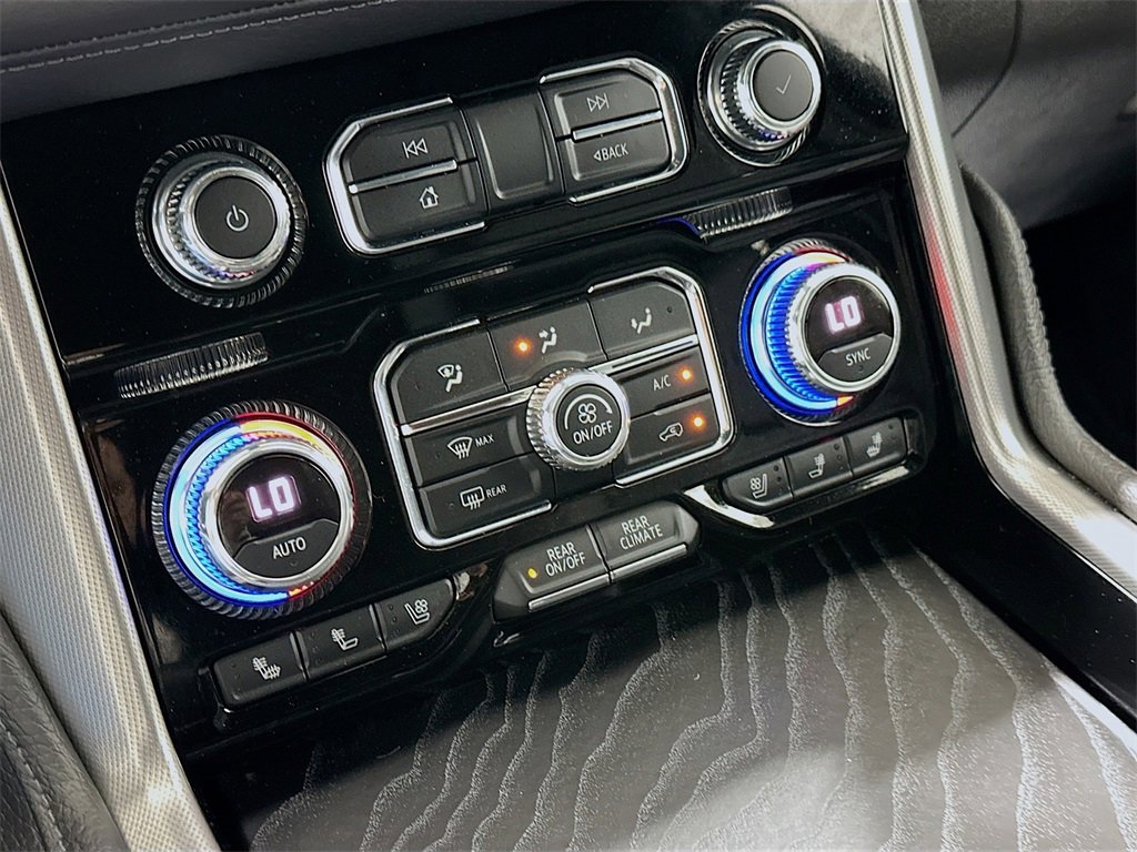 Used 2021 GMC Yukon Denali w/ Denali Ultimate Package image 15