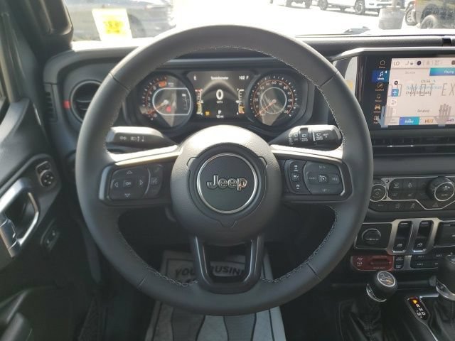 New 2026 Jeep Wrangler Rubicon w/ Xtreme 35 Tire Package AWD/4WD image 19