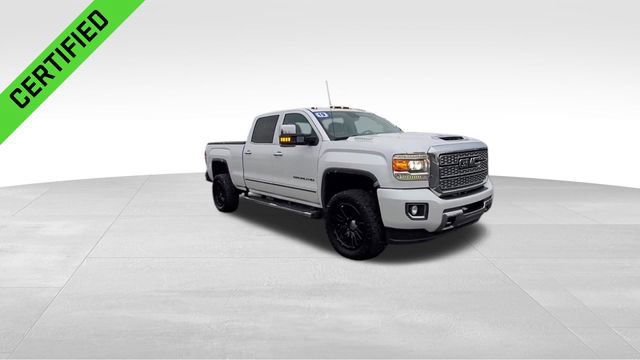 Used 2019 GMC Sierra 2500 Denali w/ Duramax Plus Package image 3