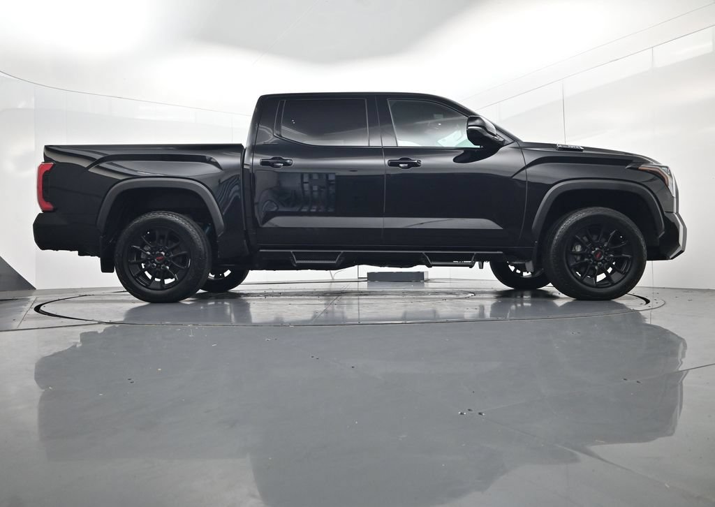 Used 2025 Toyota Tundra Limited w/ TRD Off-Road Package AWD/4WD image 54