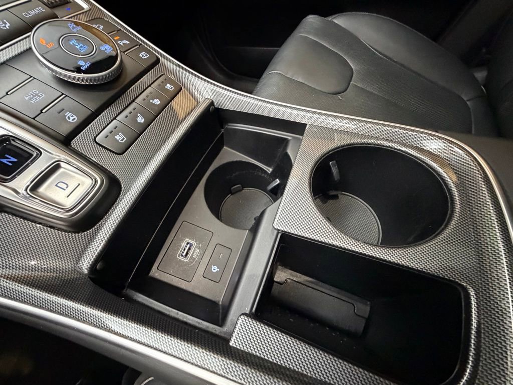 Used 2022 Hyundai Santa Fe Limited image 19