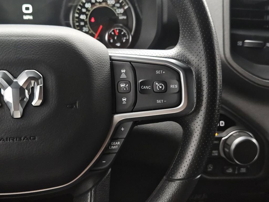 Used 2025 RAM 1500 Classic Warlock AWD/4WD image 16