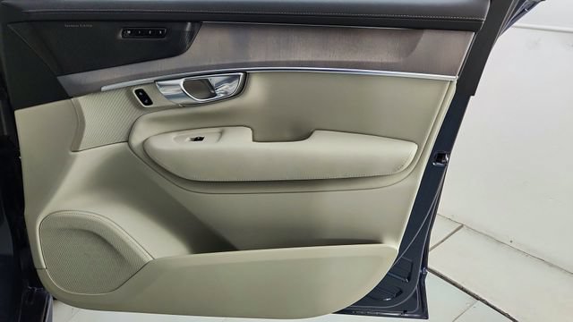 New 2026 Volvo XC90 T8 Ultra w/ Protection Package Premier AWD/4WD image 42