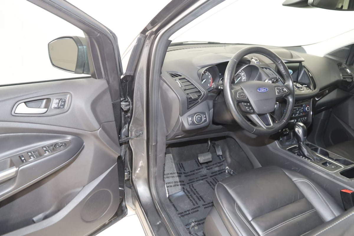 Used 2019 Ford Escape Titanium FWD image 47
