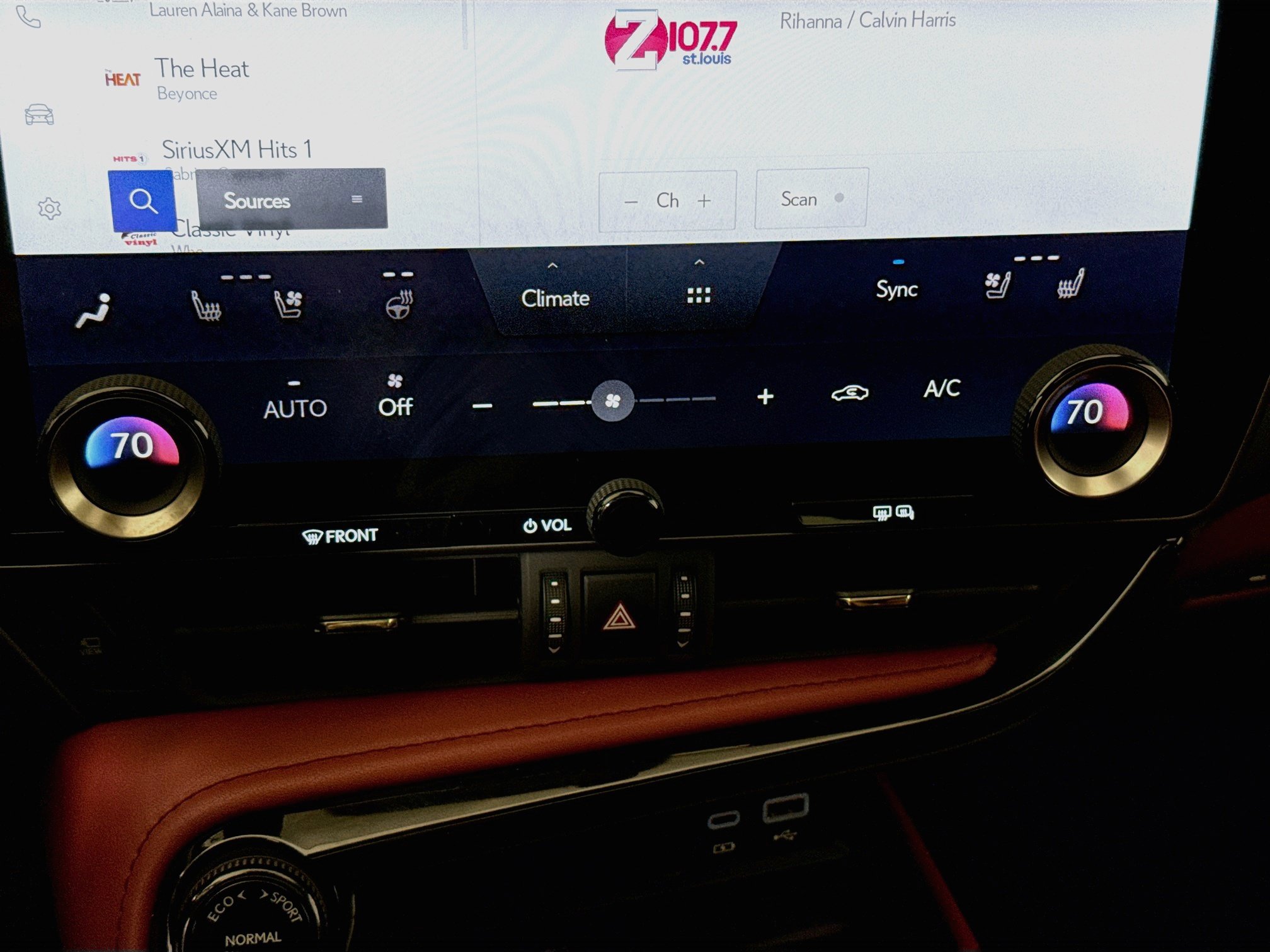 Certified 2026 Lexus NX 350h AWD w/ Accessory Package (2T) image 19