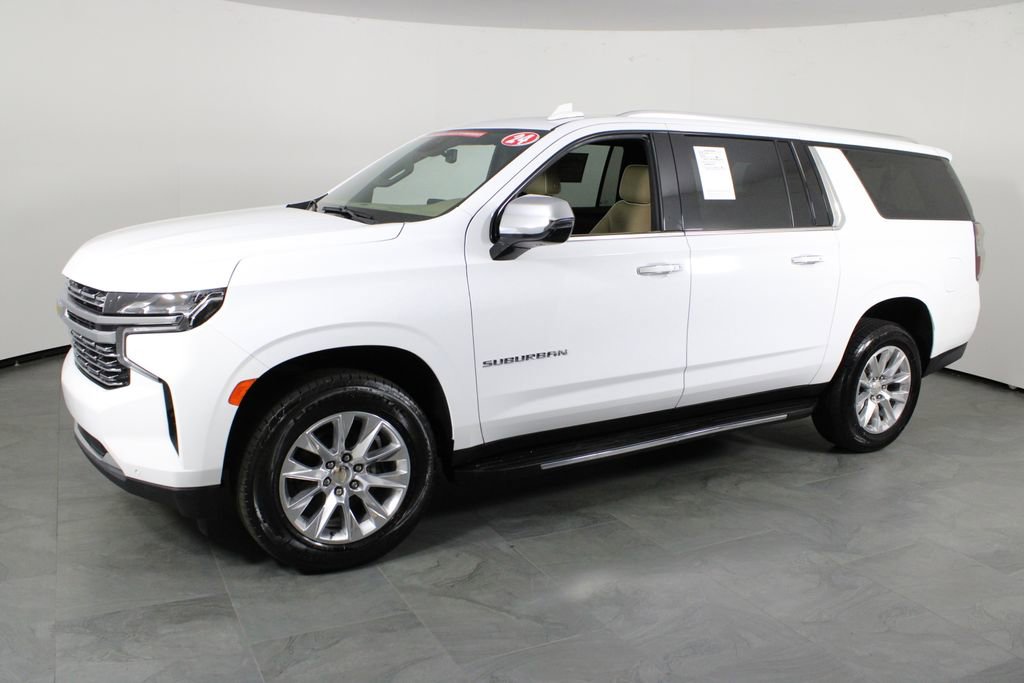 Used 2024 Chevrolet Suburban Premier RWD image 11