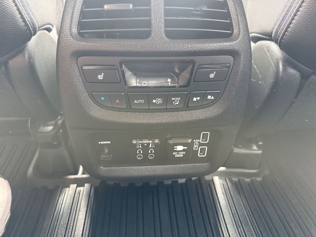 Used 2019 Honda Pilot Elite image 42