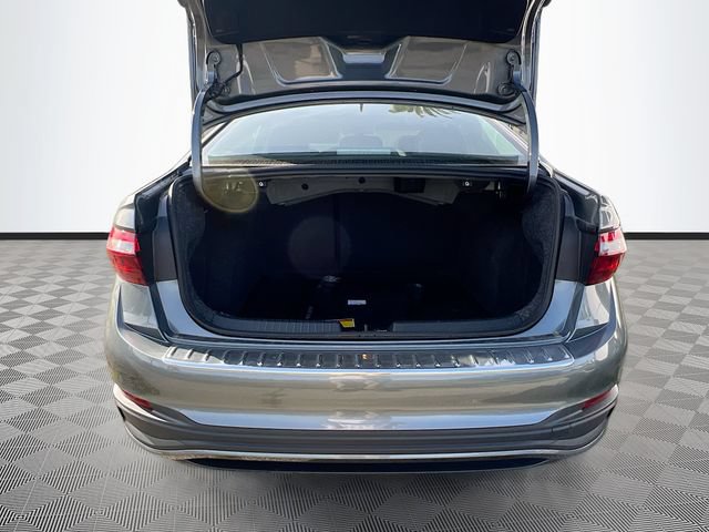 New 2026 Volkswagen Jetta SE FWD image 25