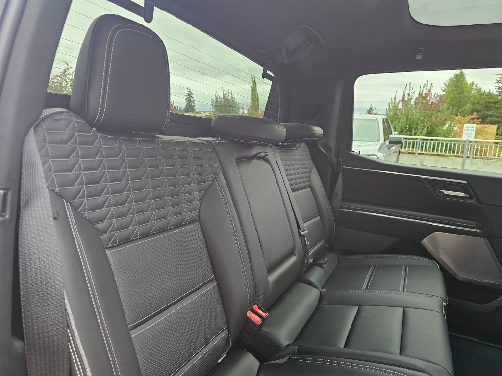 Used 2025 GMC Sierra EV Denali AWD/4WD image 13