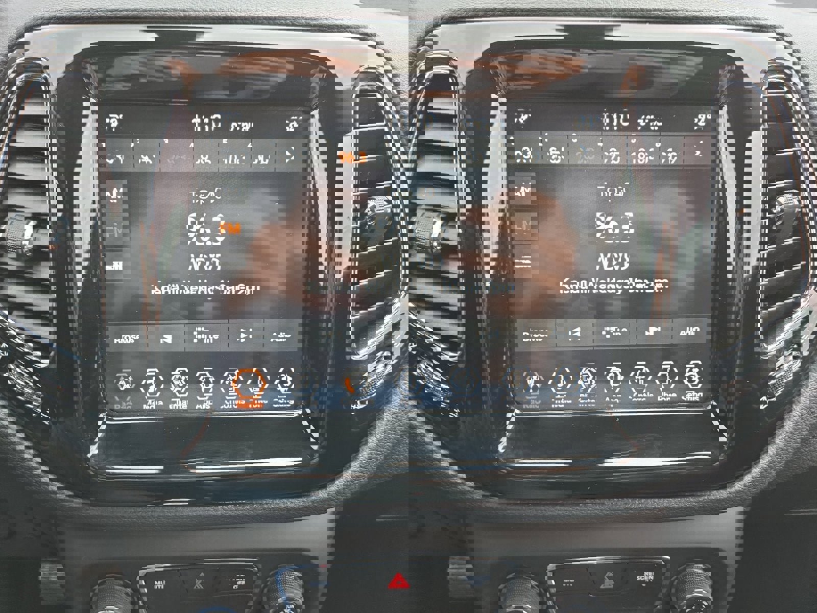 Used 2019 Jeep Compass Limited image 18