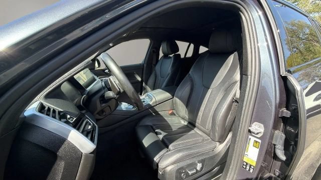 Used 2020 BMW X6 xDrive40i w/ M Sport Package AWD/4WD image 11
