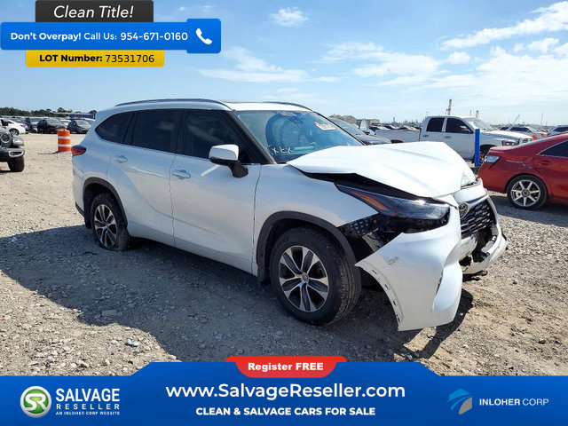 Used 2023 Toyota Highlander XLE FWD image 5