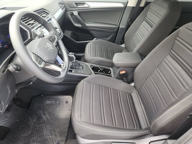Used 2023 Volkswagen Tiguan S FWD image 10