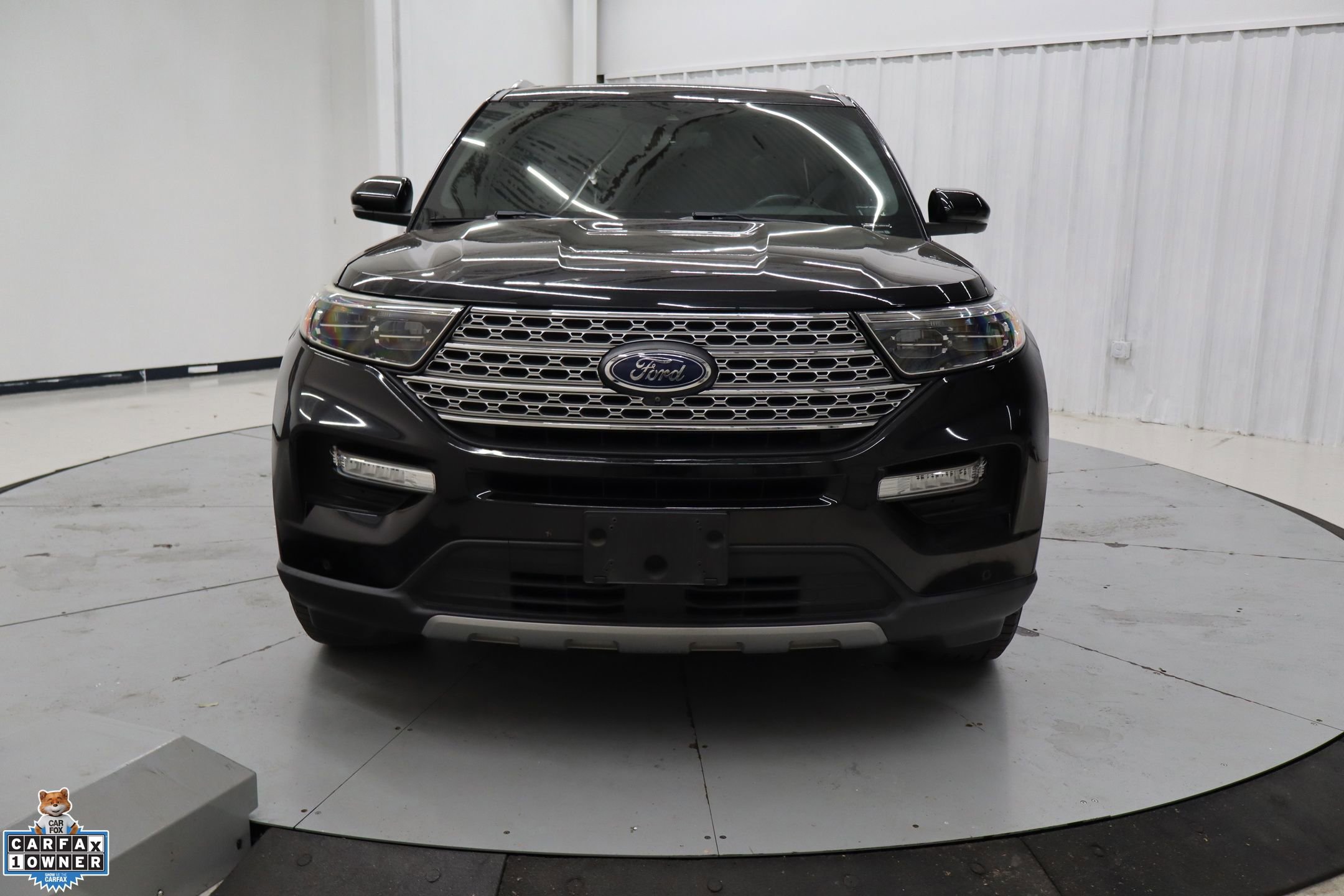 Used 2020 Ford Explorer Limited w/ Class III Trailer Tow Package image 11