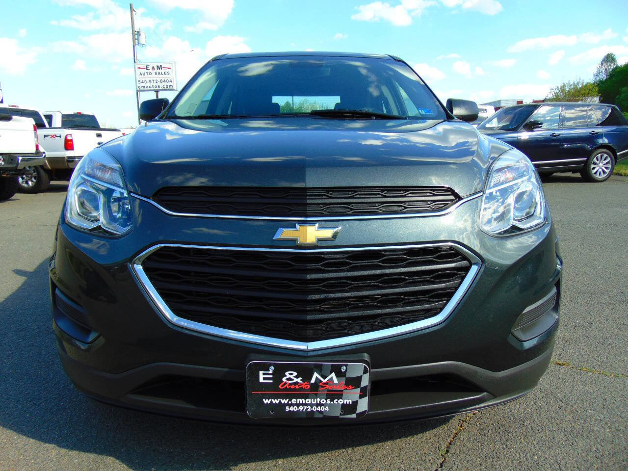 Used 2017 Chevrolet Equinox LS AWD/4WD image 3