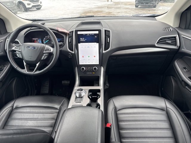 Used 2024 Ford Edge SEL w/ Convenience Package image 17