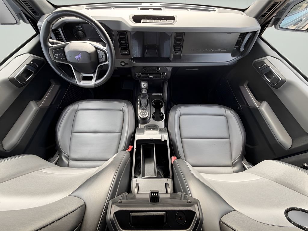 Used 2023 Ford Bronco Everglades image 30