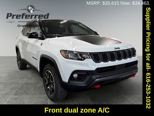 New 2026 Jeep Compass Trailhawk image 1