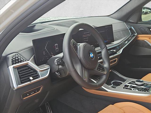 Used 2024 BMW X7 xDrive40i w/ Executive Package AWD/4WD image 9