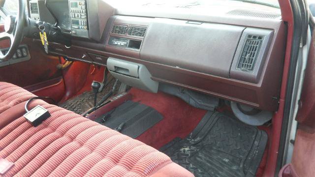 Used 1992 Chevrolet Silverado 2500 4x4 Regular Cab image 14