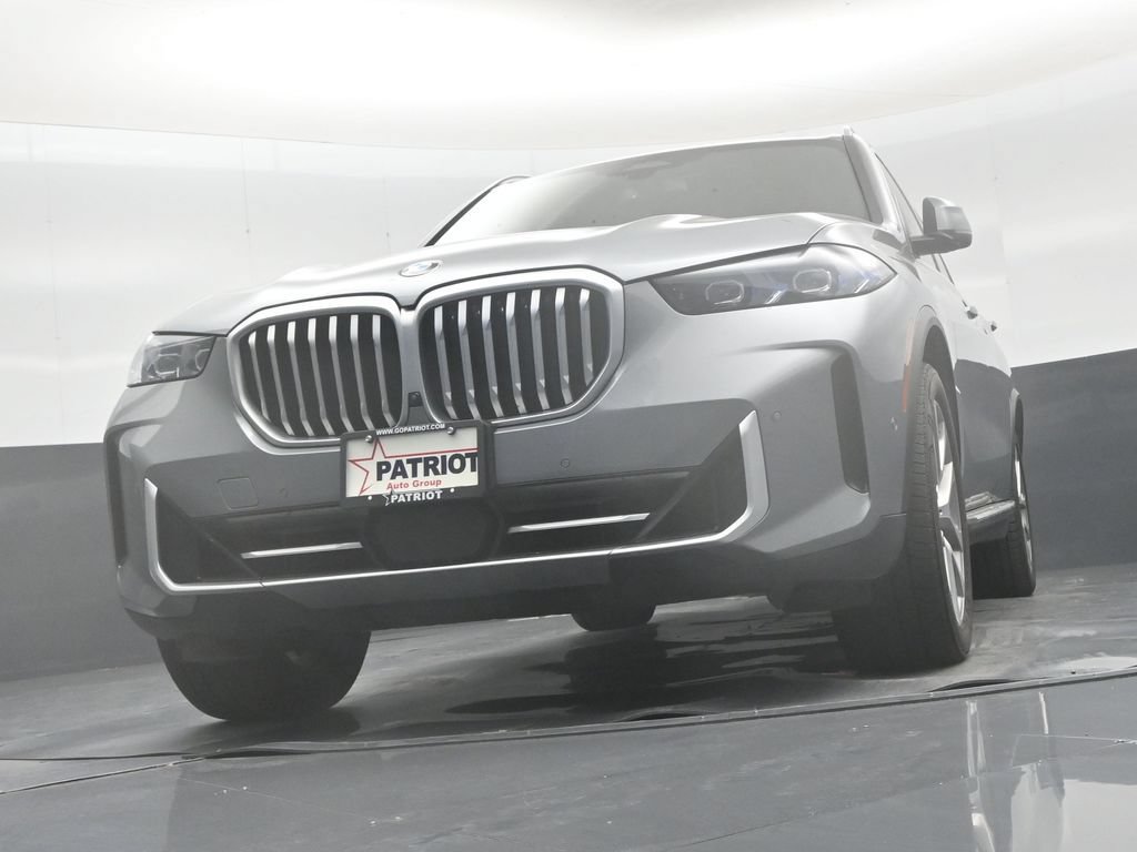 Used 2025 BMW X5 xDrive40i AWD/4WD image 42