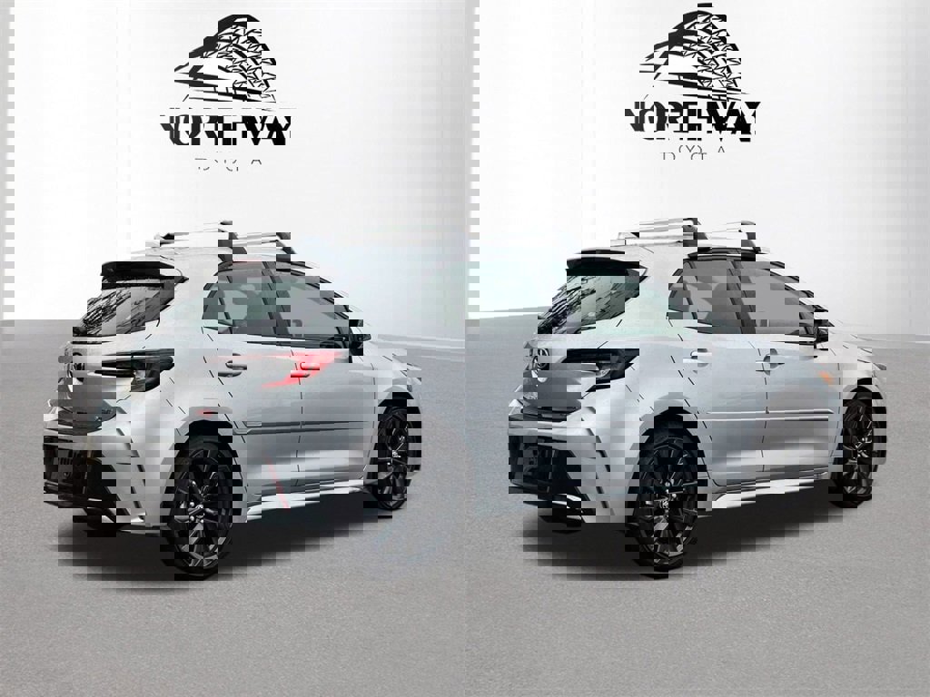 Used 2025 Toyota Corolla XSE image 4