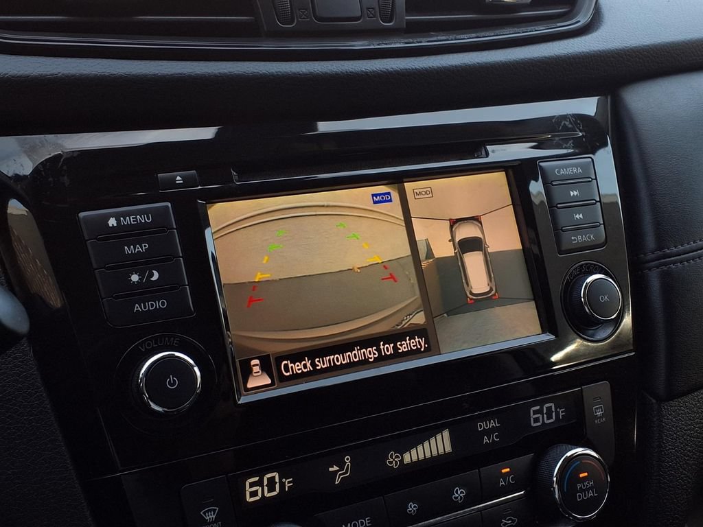 Used 2018 Nissan Rogue SL FWD image 9