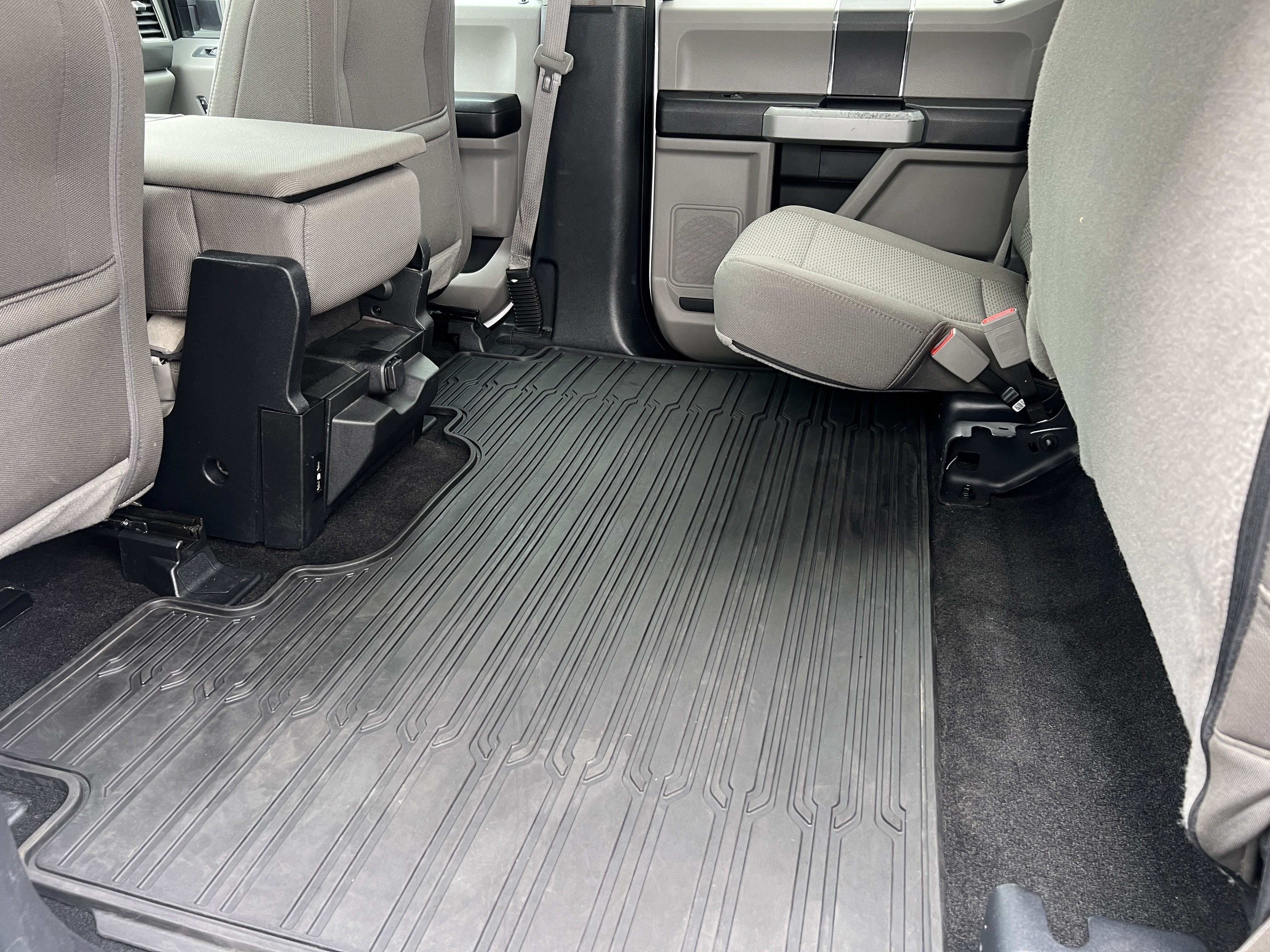 Used 2019 Ford F150 XLT w/ Trailer Tow Package AWD/4WD image 18