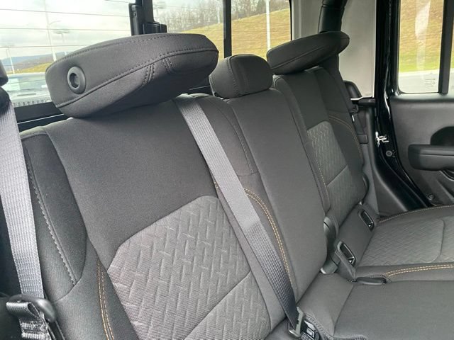 New 2026 Jeep Gladiator Mojave w/ Safety Group AWD/4WD image 30